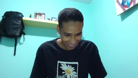 Snapshot of choticx chatting on December 16, 3:00 am Andrew online show from December 16, 3:00 am