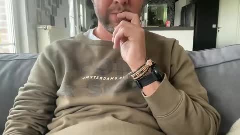 chris13abcd online show from November 12, 12:16 pm