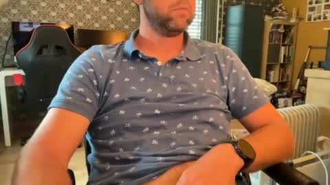 Snapshot of chris13abcd chatting on August 5, 3:15 pm chris13abcd online show from August 5, 3:15 pm