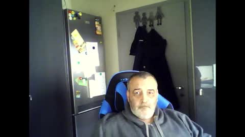 Snapshot of chris250268 chatting on June 5, 7:58 am Chris online show from June 5, 7:58 am