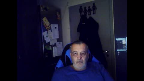 Chris online show from June 14, 2:20 am