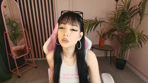 Chris online show from April 4, 6:33 am