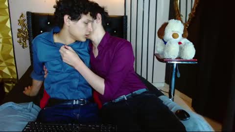 Christopher y Mattias online show from February 14, 7:38 am