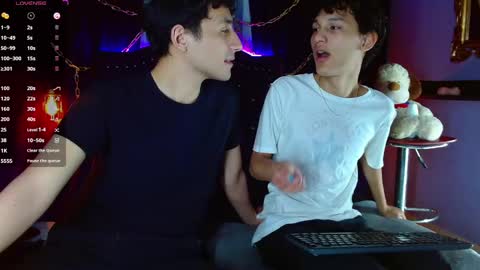 Christopher y Mattias online show from February 22, 4:29 am