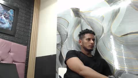 chris_dick2 online show from November 6, 5:41 am