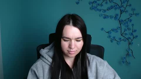 Chris online show from May 17, 11:17 am