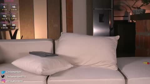 chris_morton online show from April 19, 1:16 am