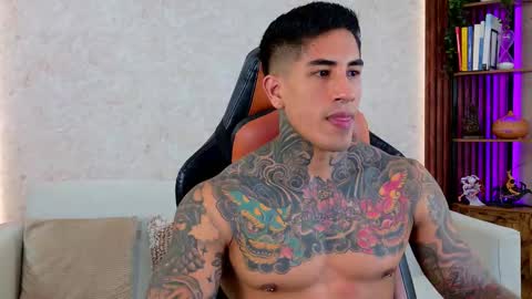 chris reilly online show from March 22, 8:01 pm