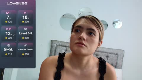 Yarixa online show from January 20, 8:18 pm