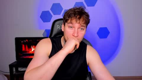 Chris Tyson online show from April 9, 11:59 am