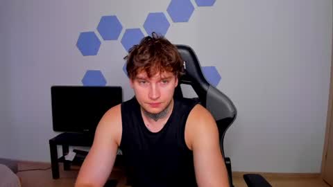 Chris Tyson online show from July 11, 6:27 am