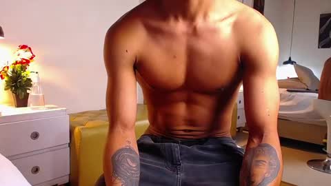 Chris Weell online show from December 3, 9:23 pm