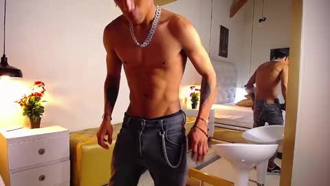 Chris Weell online show from December 7, 8:49 pm