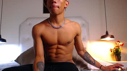 Chris Weell online show from December 12, 8:21 pm