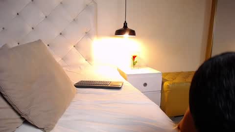 Chris Weell online show from January 14, 11:58 pm