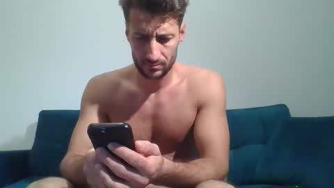 chrisaron online show from December 5, 3:15 am