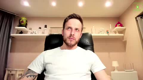 Chris online show from July 26, 10:16 pm