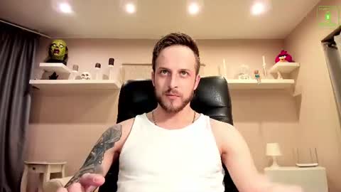 Chris online show from July 28, 10:31 pm