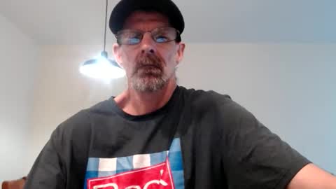 Snapshot of chrisintn chatting on May 21, 4:36 pm chrisintn online show from May 21, 4:36 pm