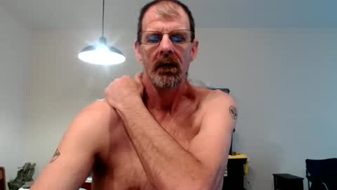 Snapshot of chrisintn chatting on May 23, 8:35 pm chrisintn online show from May 23, 8:35 pm