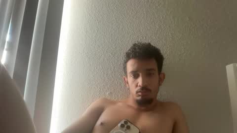 chrislover2125 online show from May 13, 4:04 pm