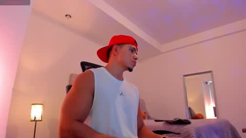 chrismorgan24 online show from February 18, 7:32 pm