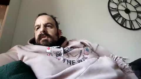 chris  ole online show from December 2, 8:52 am