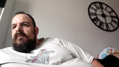 chris  ole online show from February 15, 8:57 am