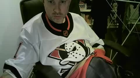 Snapshot of chrisprngr chatting on February 23, 12:30 am chrisprngr online show from February 23, 12:30 am