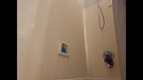 Chris online show from December 30, 3:47 am