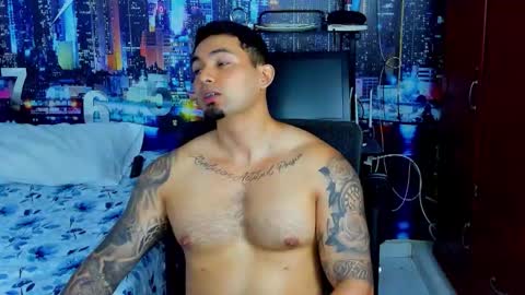 Chriss Stewart online show from October 1, 2:17 am