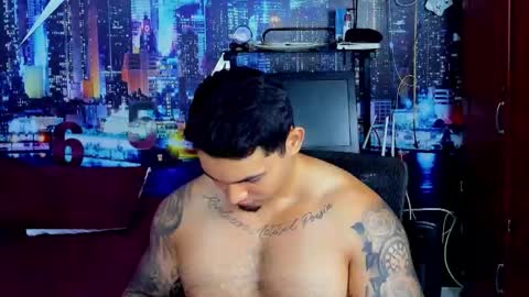 Chriss Stewart online show from November 12, 2:56 am