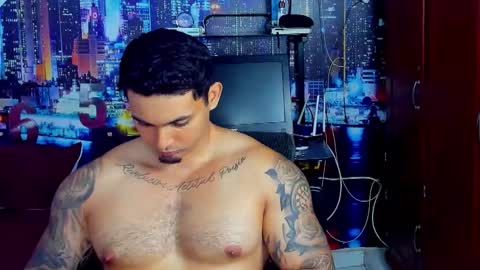 Chriss Stewart online show from November 13, 3:05 am