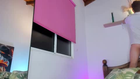 Snapshot of chrisstianford chatting on October 17, 7:44 am Hi dont forguet to follow me online show from October 17, 7:44 am