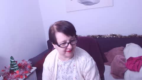 Christa online show from December 19, 2:29 am