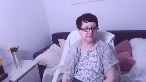 Snapshot of christarose chatting on May 8, 1:55 am Christa online show from May 8, 1:55 am