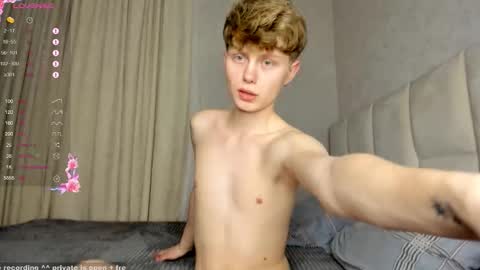 Snapshot of christian_di0r chatting on October 4, 5:55 pm Christian PVT open online show from October 4, 5:55 pm