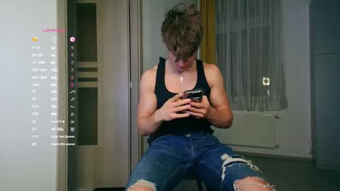 UPVOTE ME ------  ILL DO SOMETHING FOR FREE online show from November 19, 3:56 pm