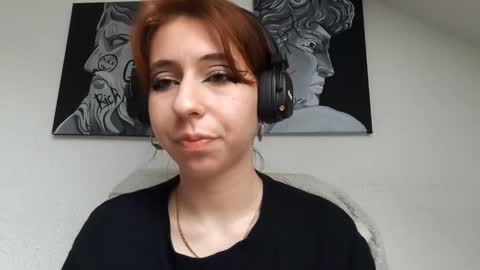 Snapshot of christiappeling chatting on March 15, 2:34 pm Aurora online show from March 15, 2:34 pm