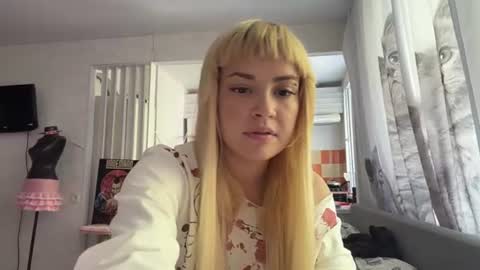christiechorney online show from June 20, 11:02 am