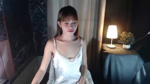 christin_gray online show from September 17, 3:19 am