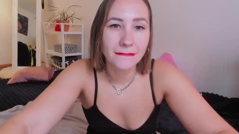 christina rosse online show from October 19, 8:48 am