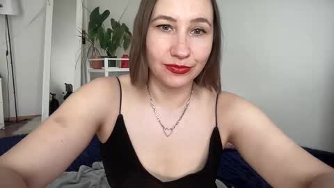 christina rosse online show from May 25, 9:26 am