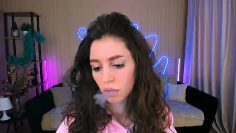 christinaconteeree online show from September 25, 1:26 pm