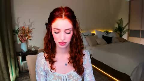 christinaconteeree online show from October 22, 7:35 pm