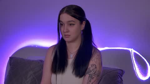 Christina online show from February 7, 10:09 pm