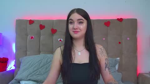 Christina online show from February 11, 7:05 pm