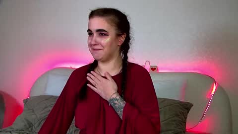 Christina online show from February 17, 9:41 pm