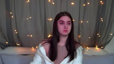 Christina online show from November 24, 7:13 pm