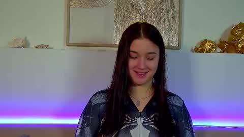 Christina online show from December 1, 6:35 pm